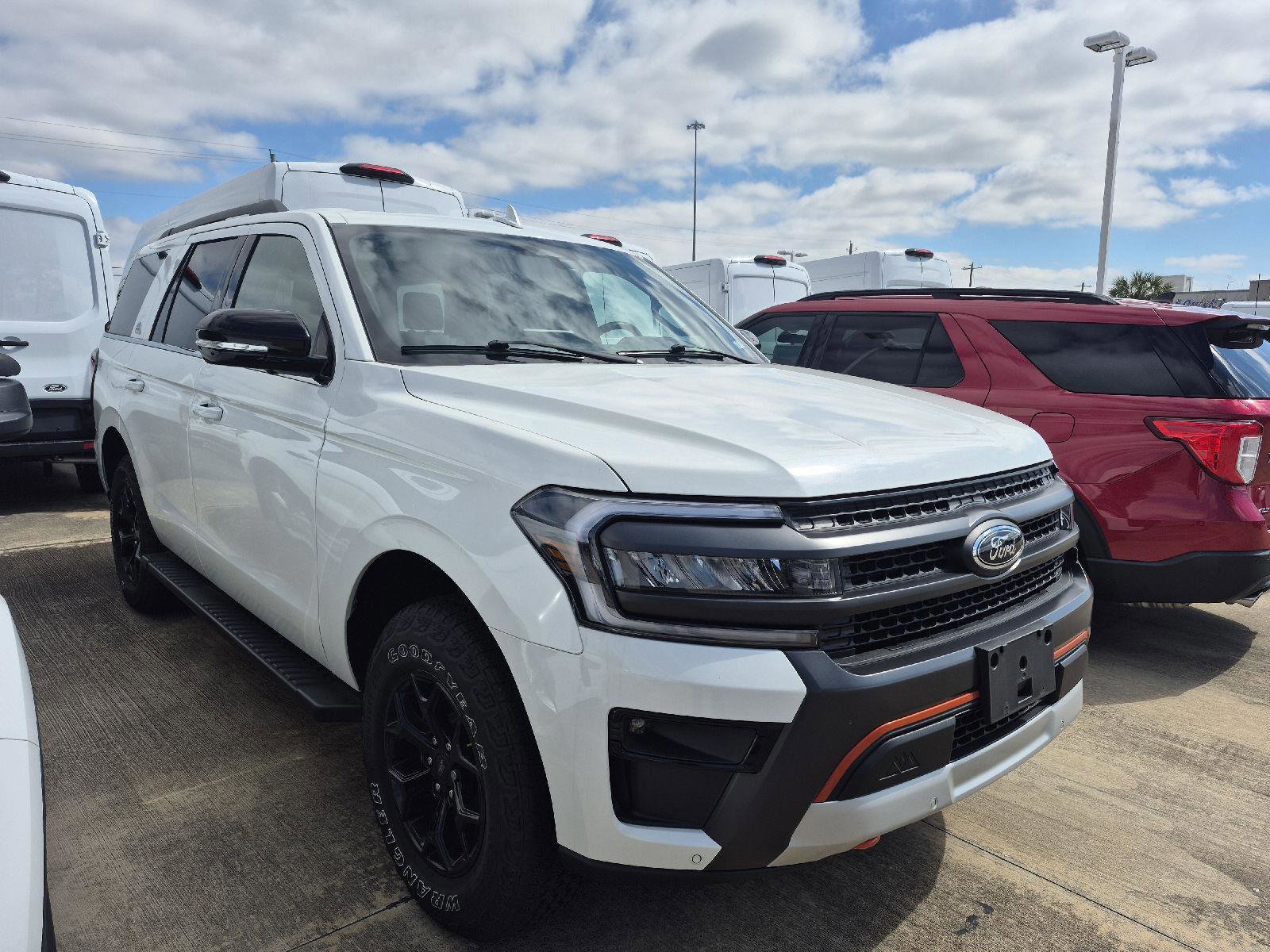 Certified 2024 Ford Expedition Timberline image 4