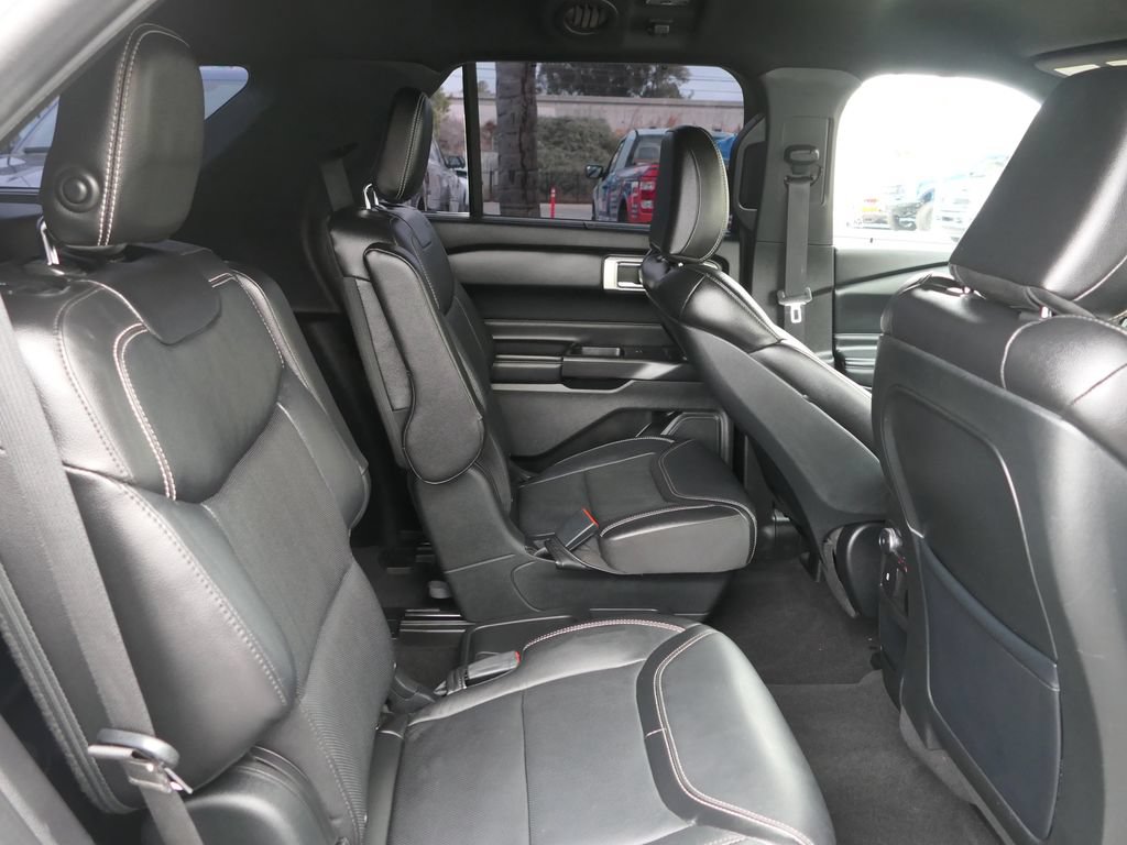 Certified 2020 Ford Explorer ST w/ Premium Technology Package AWD/4WD image 26