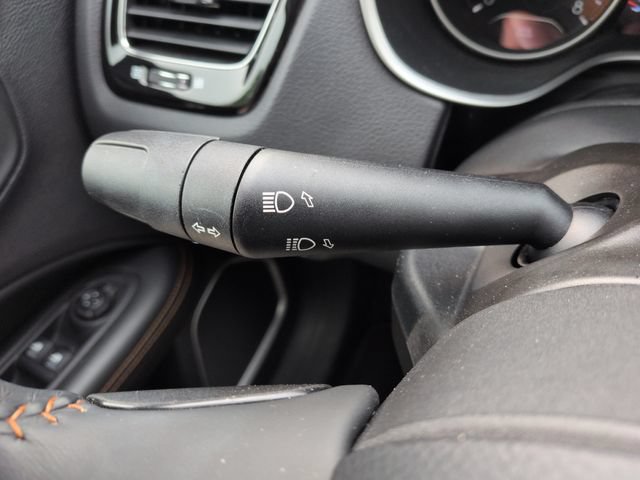 Used 2018 Jeep Compass Limited AWD/4WD image 34