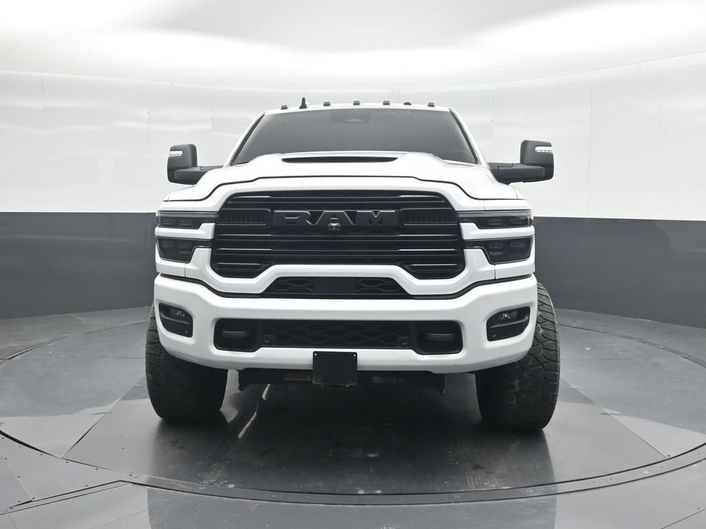 Used 2025 RAM 2500 Laramie AWD/4WD image 5