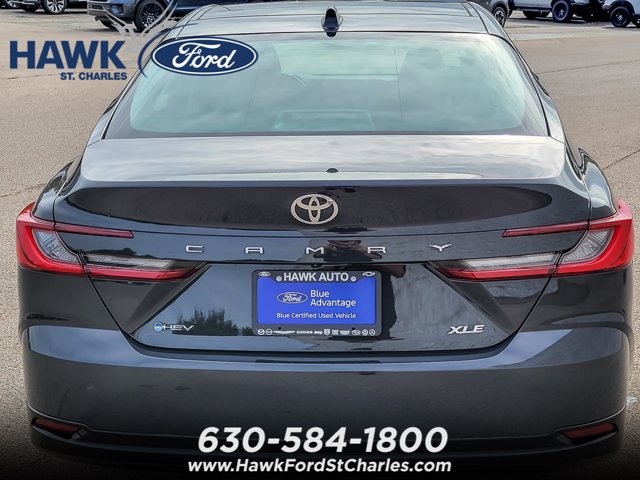 Used 2025 Toyota Camry XLE FWD image 5