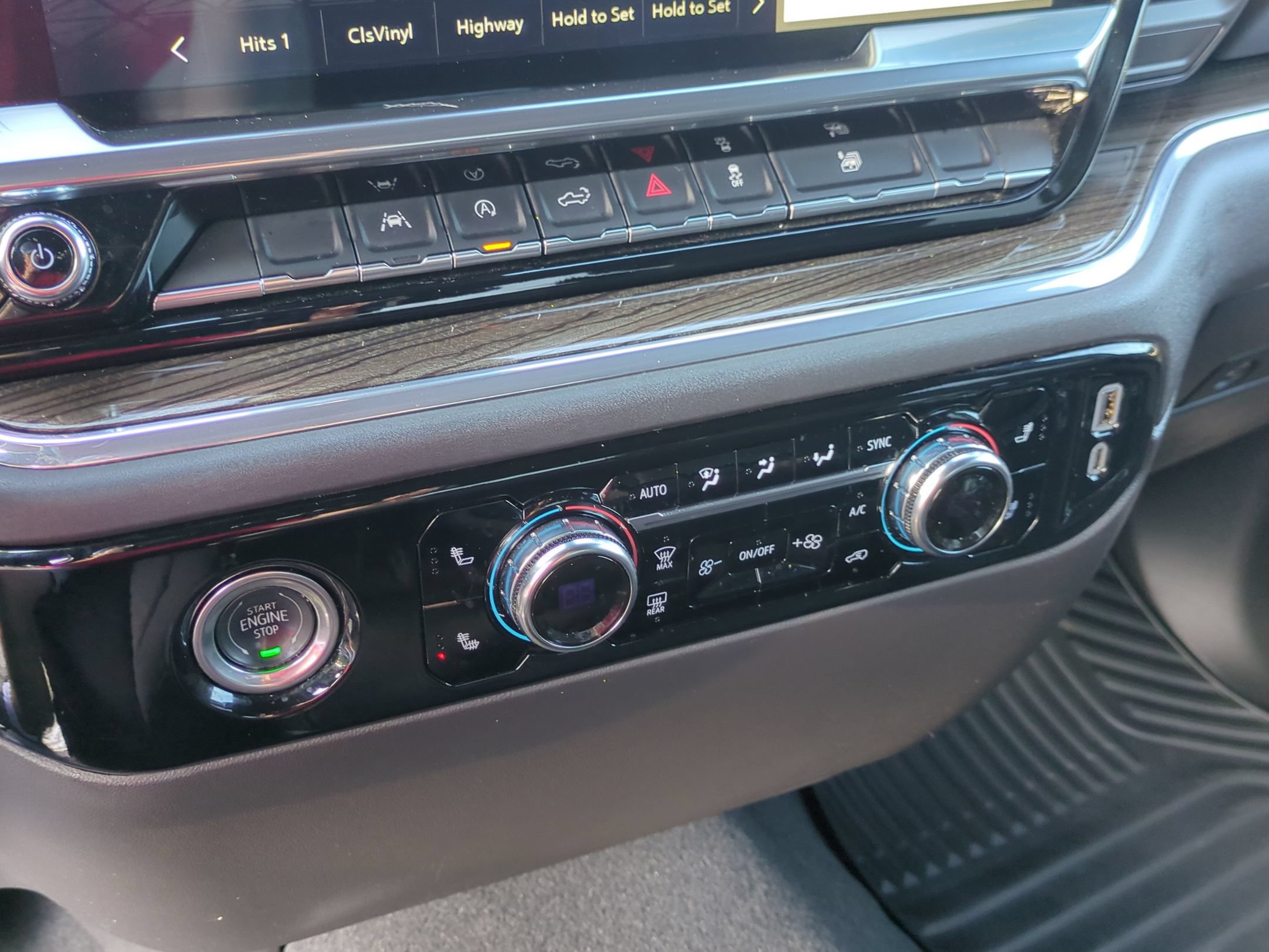 Used 2024 GMC Sierra 1500 Elevation AWD/4WD image 25