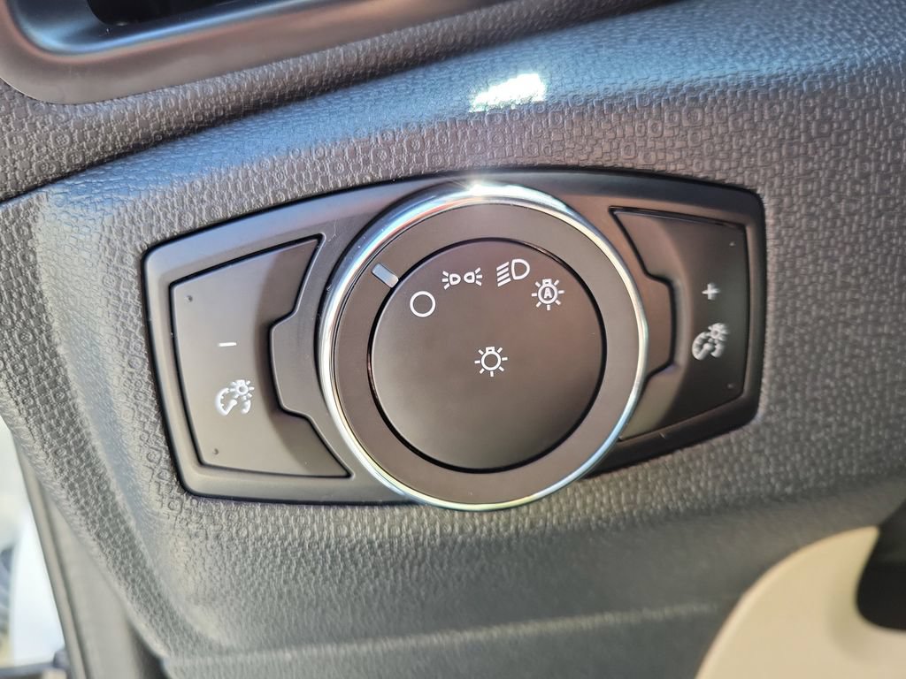 Certified 2018 Ford EcoSport S AWD/4WD image 17
