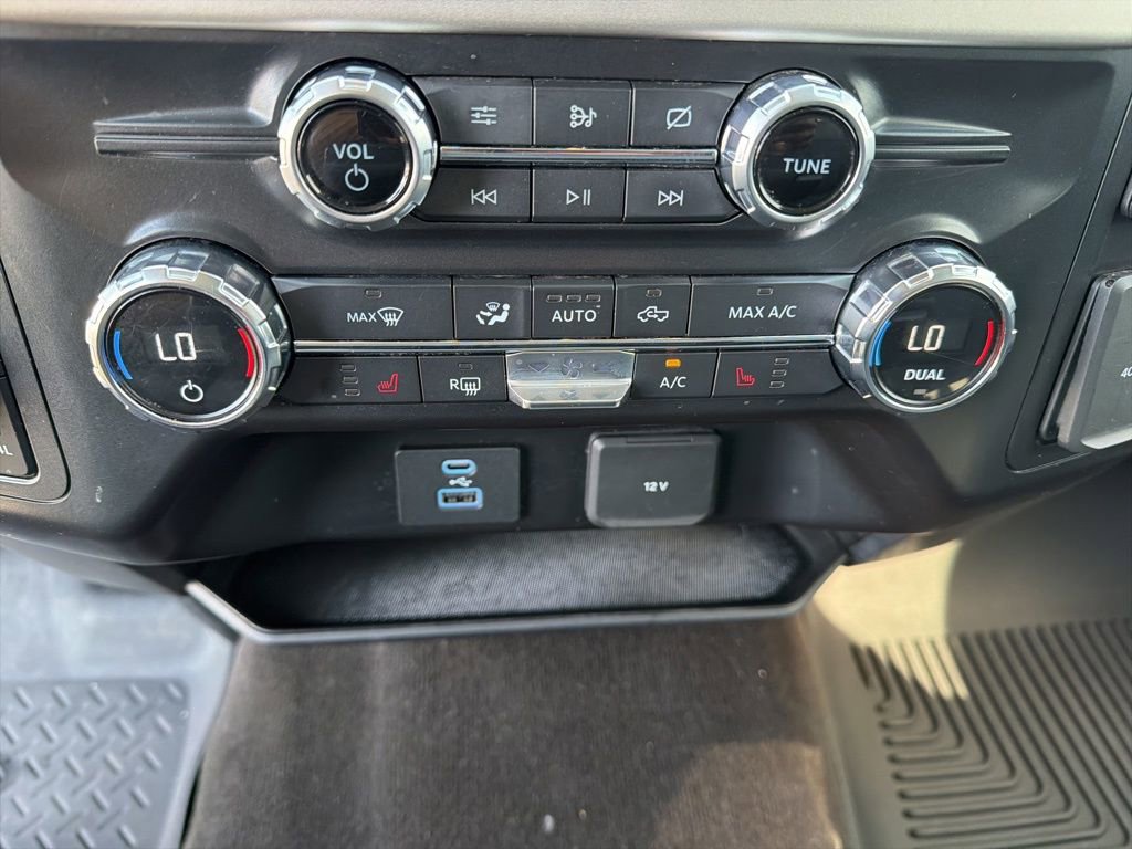 Certified 2021 Ford F150 XLT w/ Equipment Group 302A High image 27