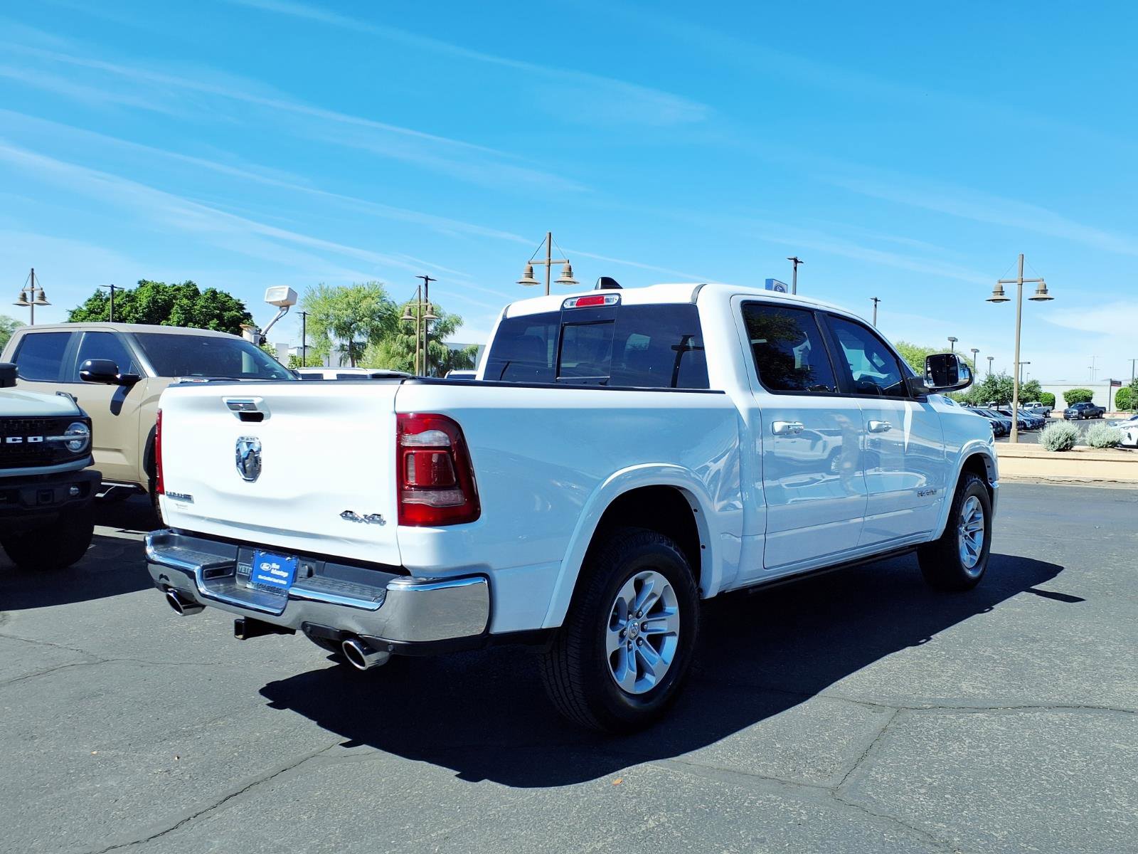 Used 2022 RAM 1500 Laramie AWD/4WD image 6