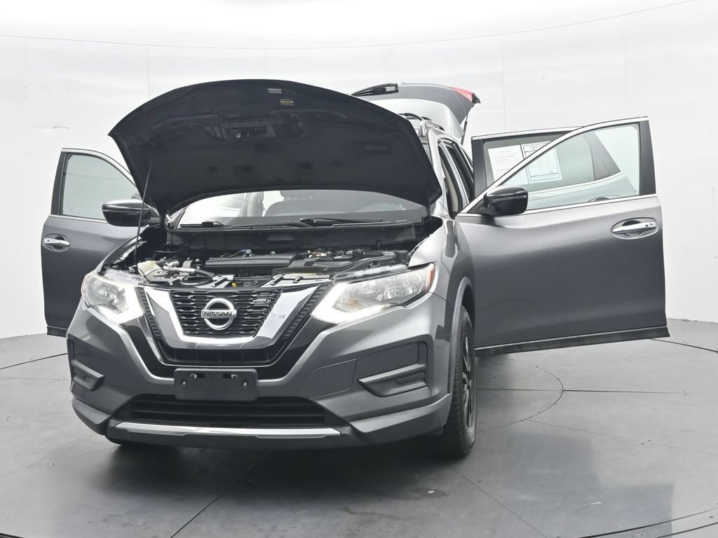 Used 2017 Nissan Rogue SV w/ Midnight Edition Package AWD/4WD image 50