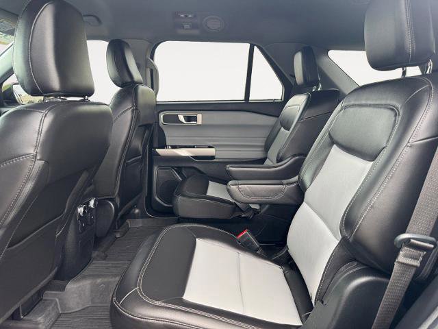 Certified 2023 Ford Explorer XLT w/ Equipment Group 202A image 13