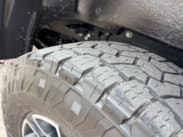 Certified 2024 Ford F350 Platinum image 29