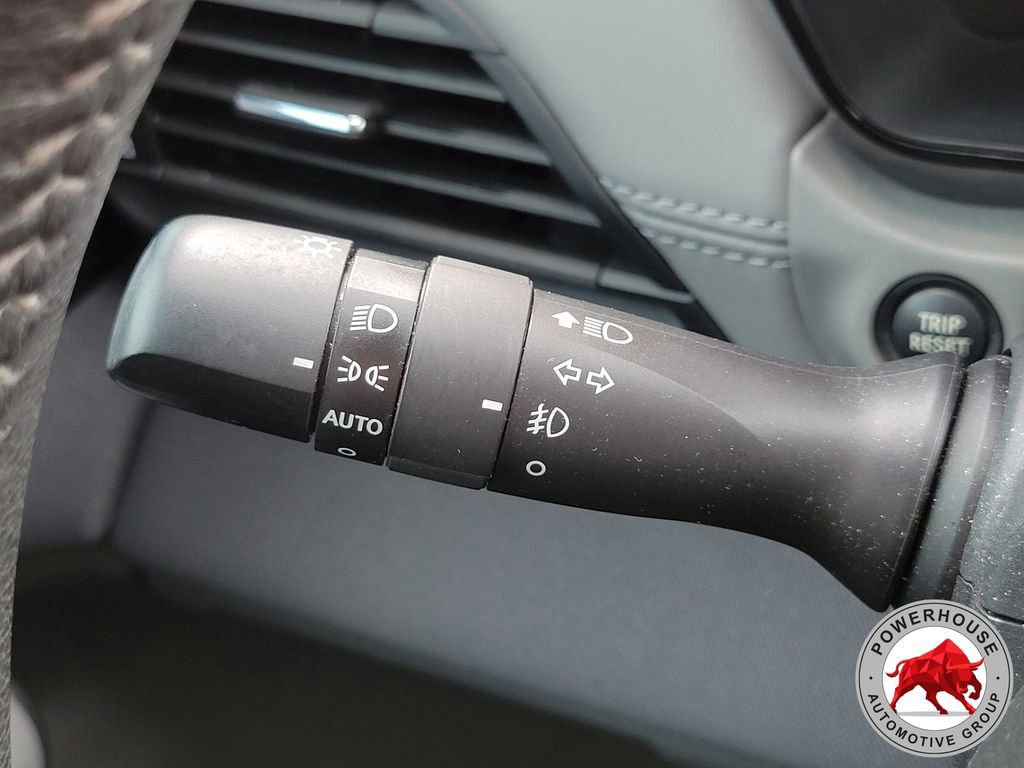 Used 2024 Subaru Outback Premium image 31