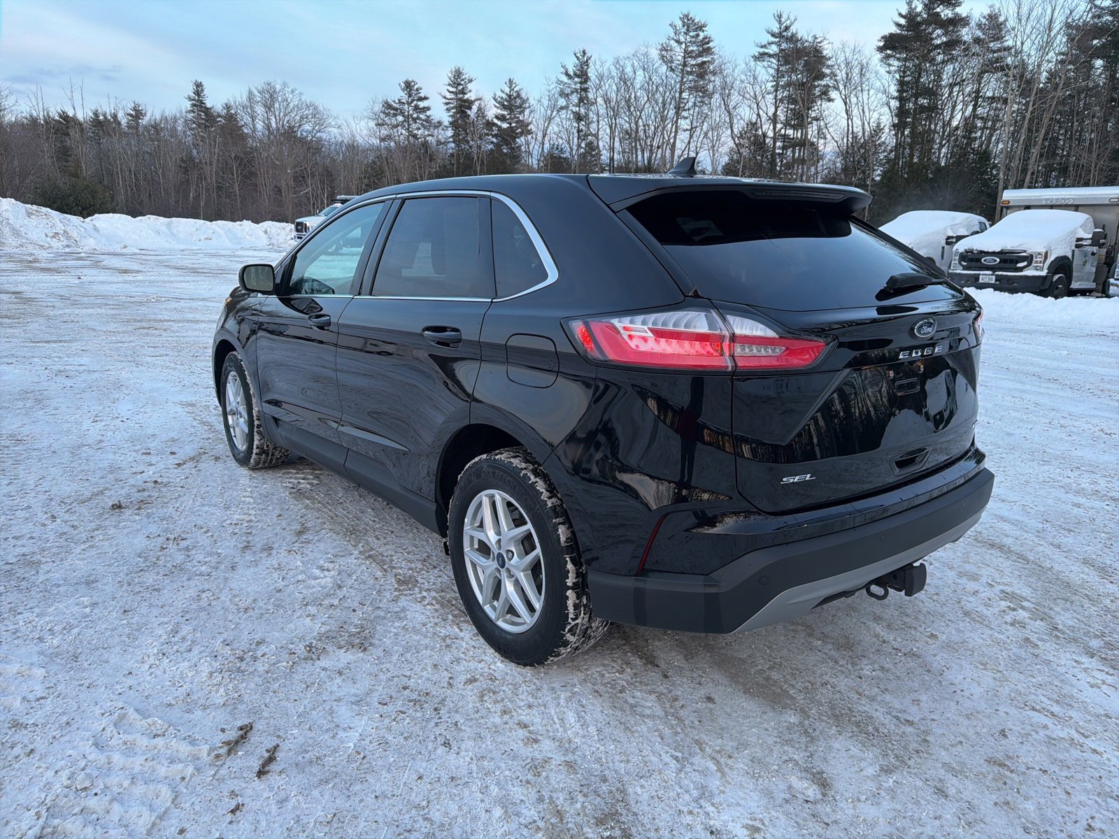 Certified 2022 Ford Edge SEL w/ Convenience Package image 5