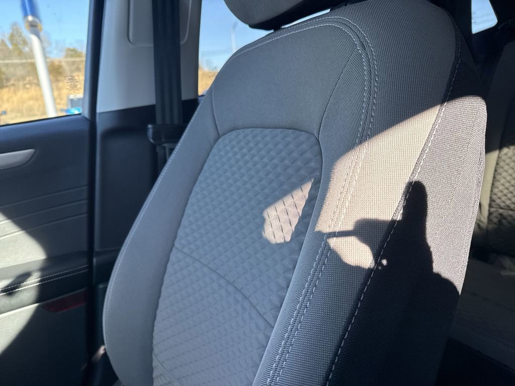 Certified 2022 Ford Escape SE image 34