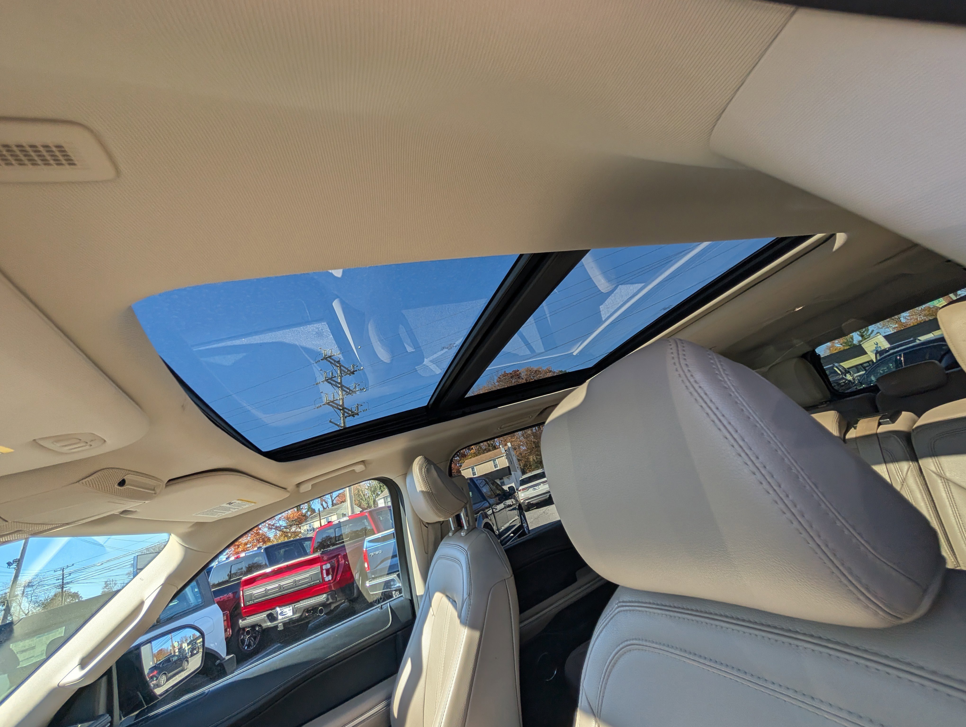 Certified 2022 Ford Expedition Max Limited image 24