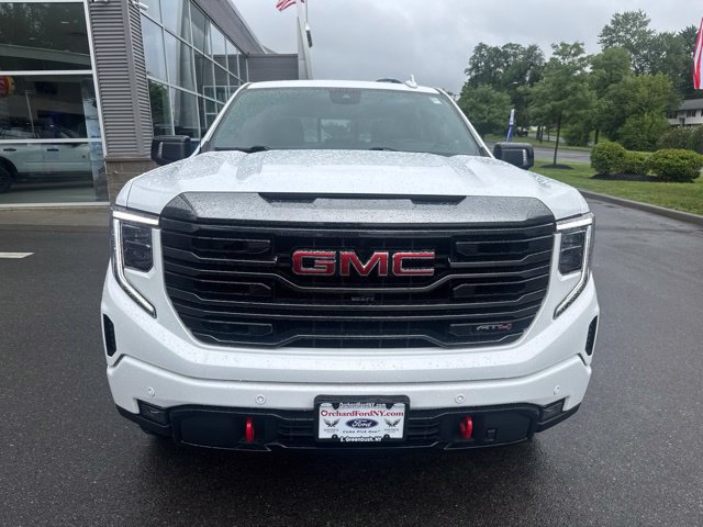 Used 2023 GMC Sierra 1500 AT4 w/ AT4 Premium Package AWD/4WD image 4