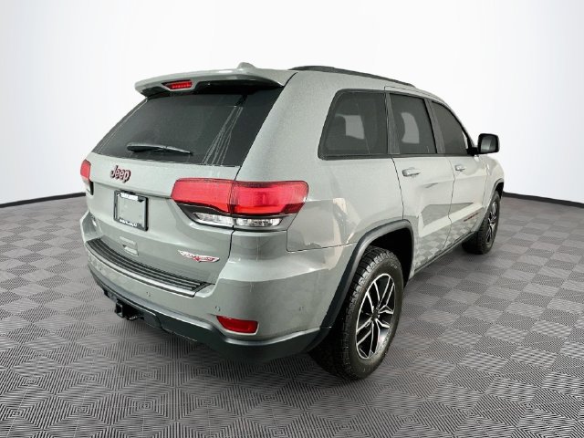 Used 2021 Jeep Grand Cherokee Trailhawk w/ Trailhawk Luxury Group AWD/4WD image 12