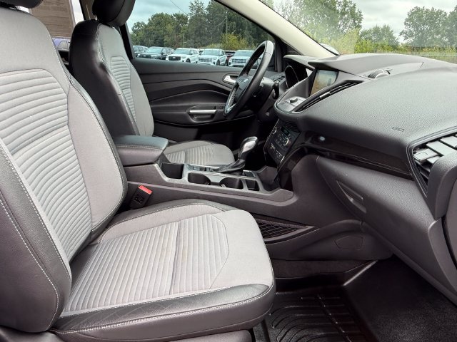 Certified 2019 Ford Escape SE FWD image 22