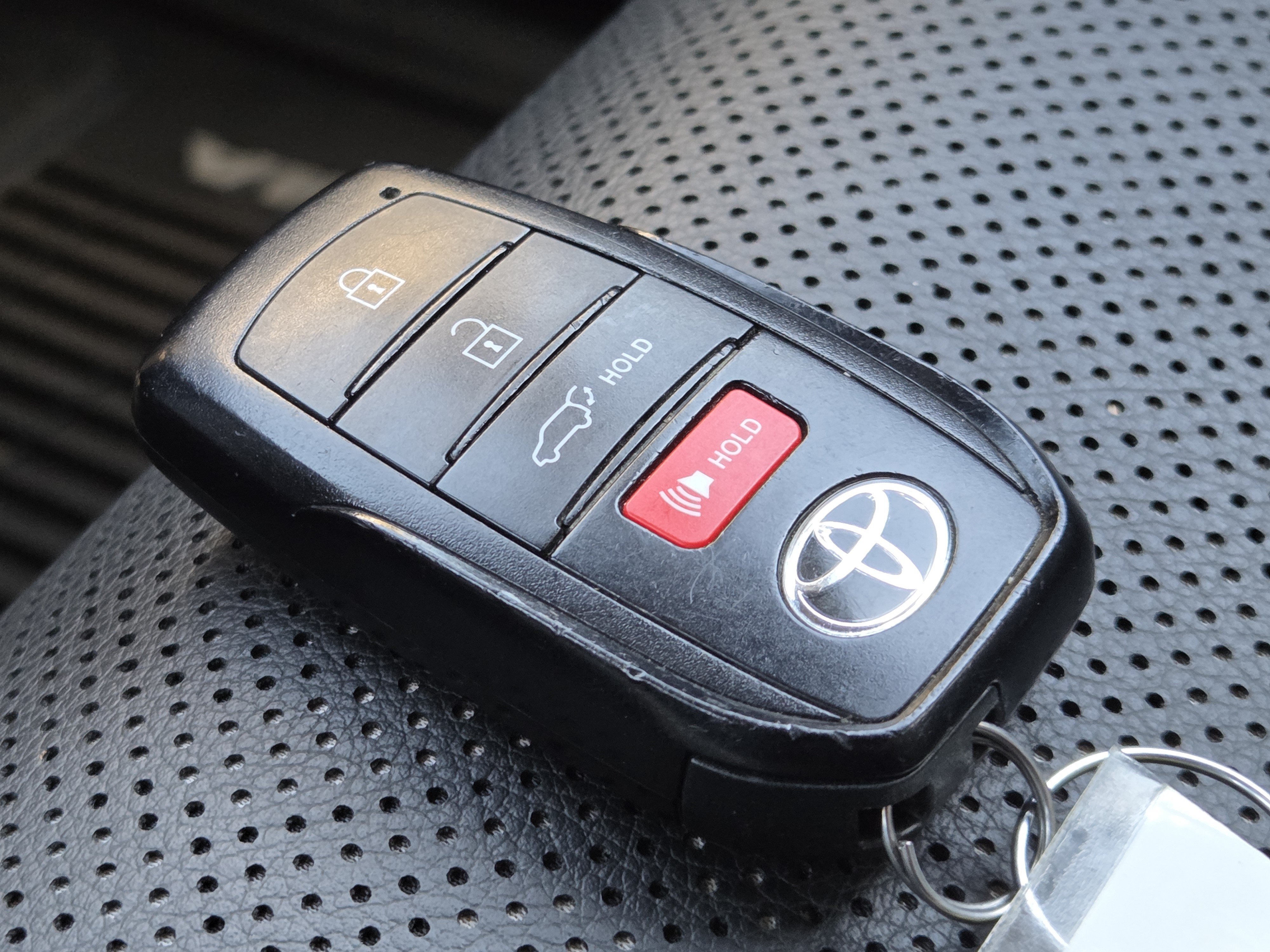 Used 2025 Toyota Sequoia Limited w/ Tow Technology Package AWD/4WD image 46