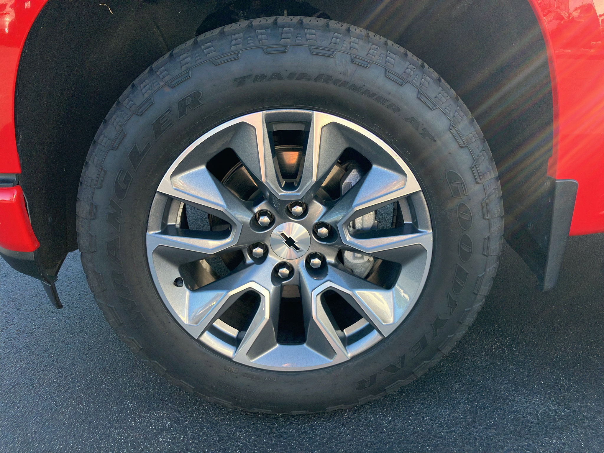 Used 2021 Chevrolet Silverado 1500 RST AWD/4WD image 14