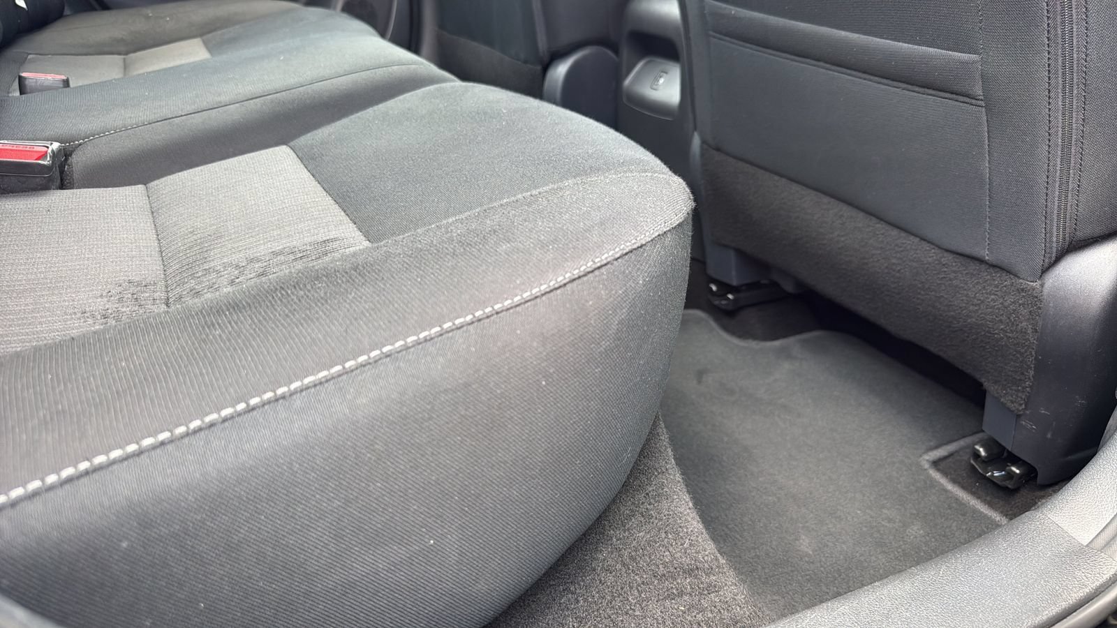 Used 2024 Nissan Sentra SV FWD image 26