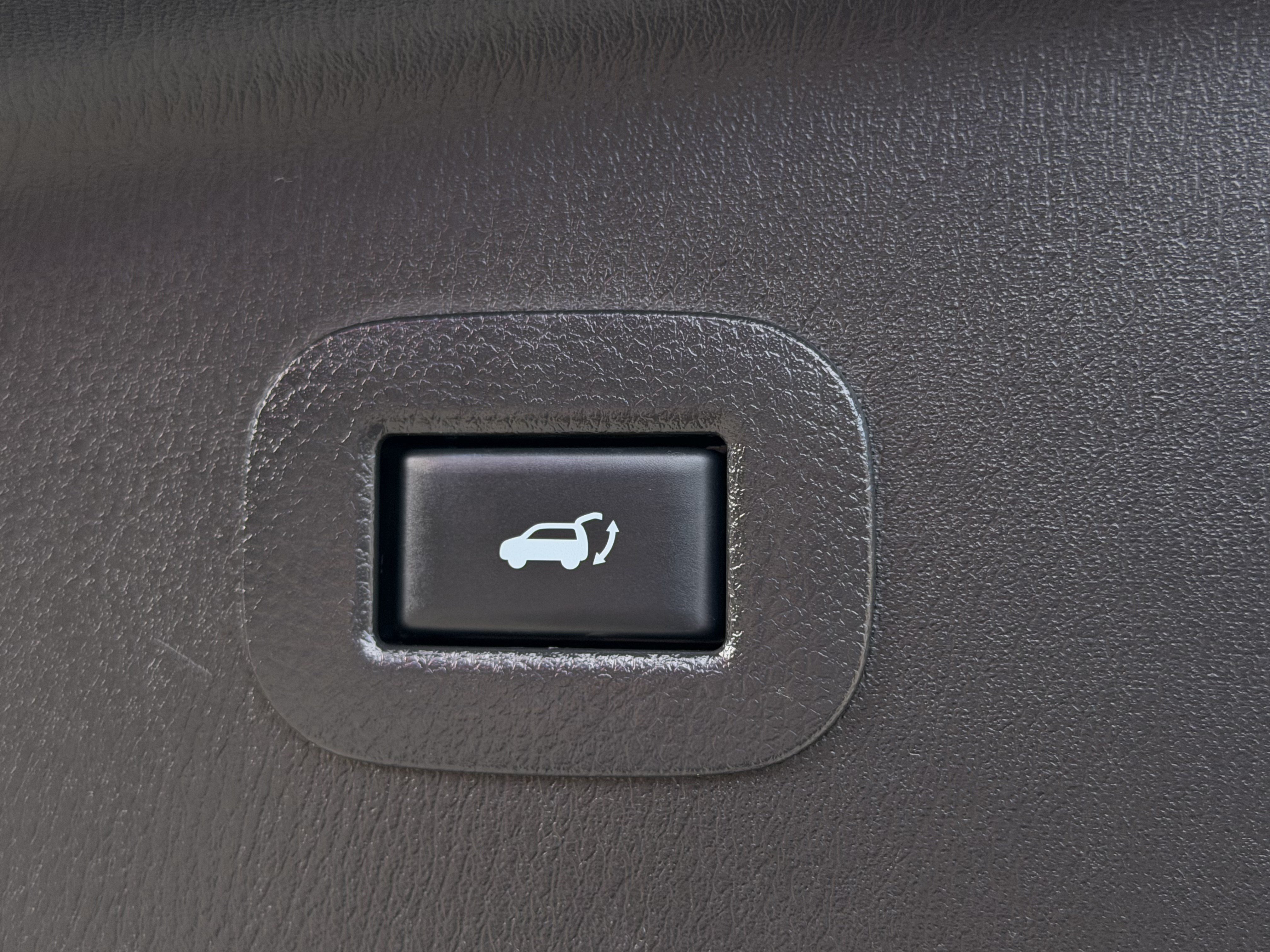 Used 2024 INFINITI QX80 Luxe AWD/4WD image 10