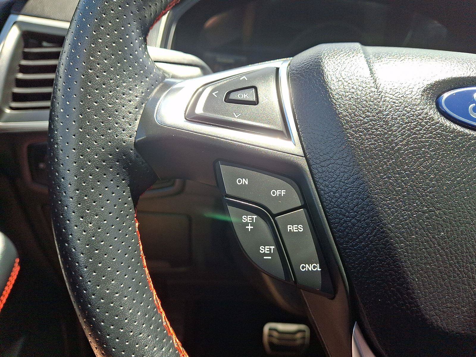 Certified 2024 Ford Edge ST-Line AWD/4WD image 21