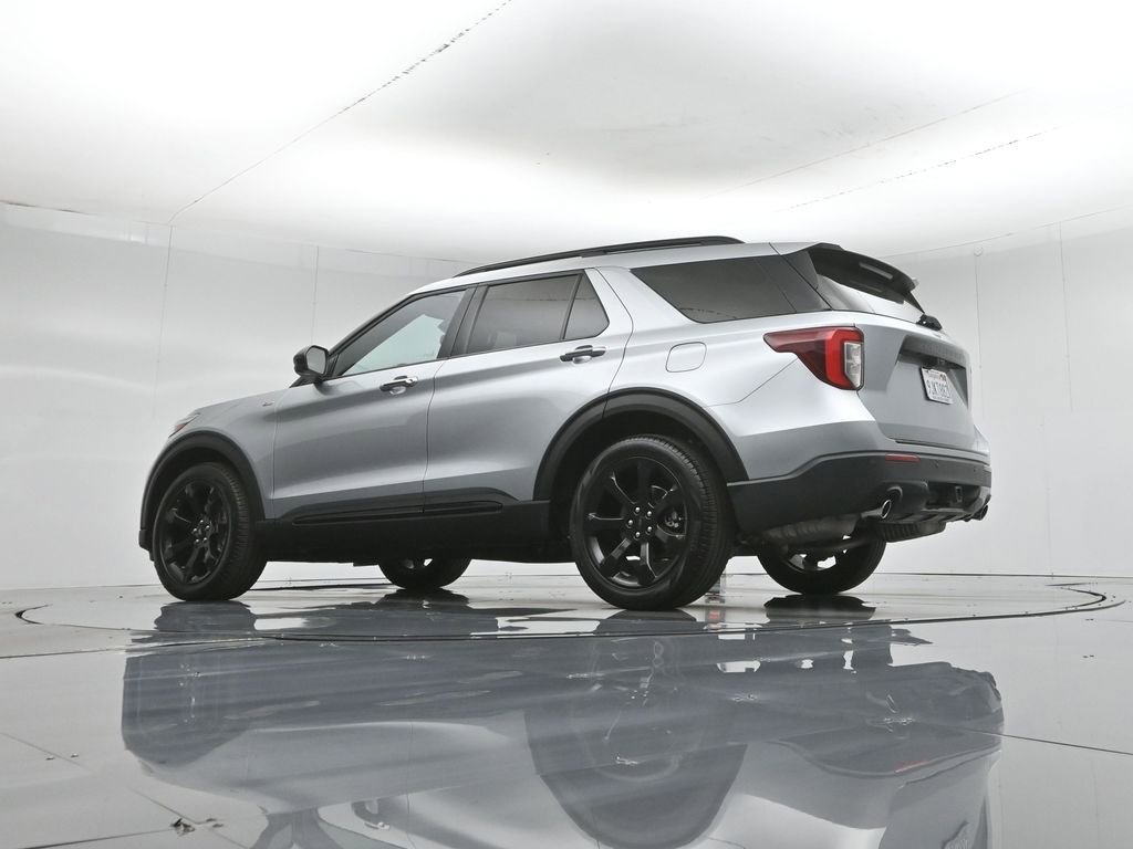Certified 2023 Ford Explorer ST-Line w/ Class IV Trailer Tow Package RWD image 54