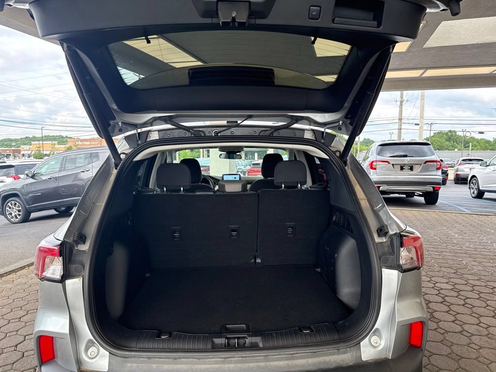 Certified 2022 Ford Escape SE w/ Convenience Package AWD/4WD image 10