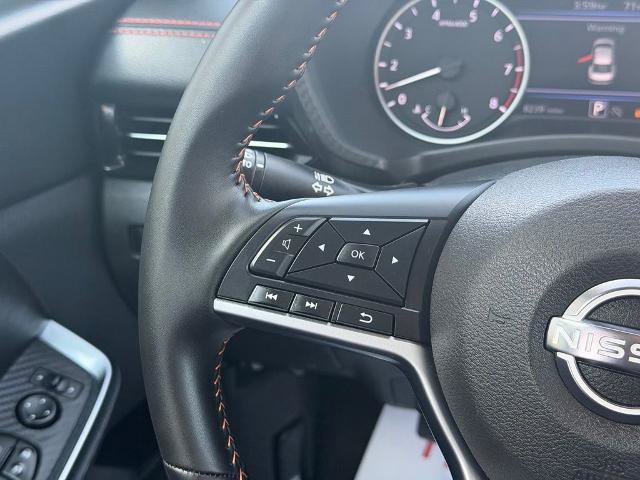 Used 2025 Nissan Sentra SR FWD image 16
