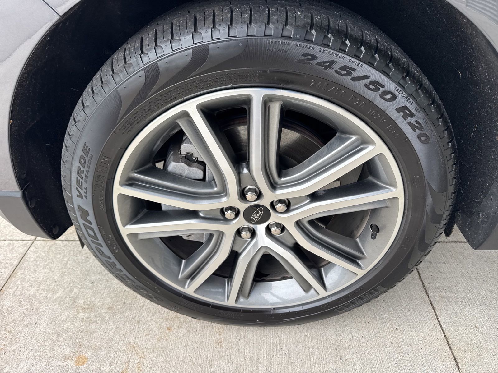 Certified 2024 Ford Edge Titanium w/ Equipment Group 301A AWD/4WD image 19