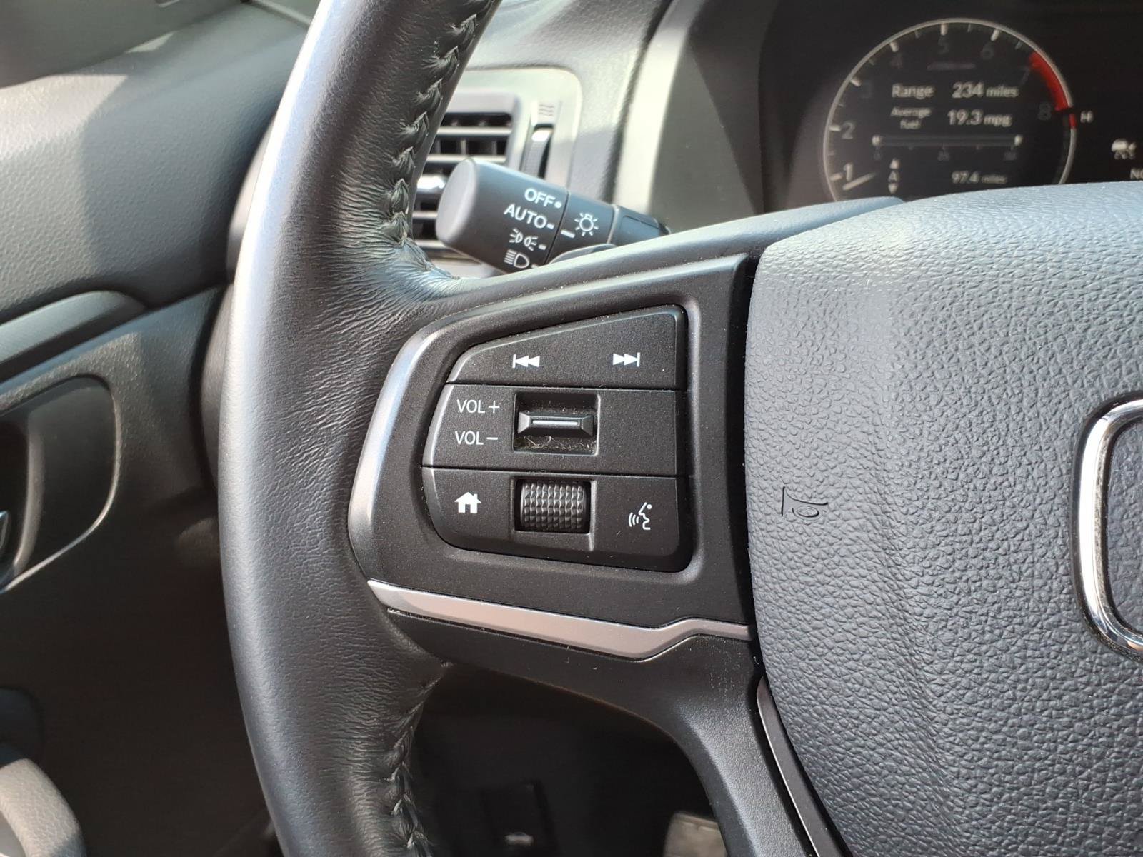 Used 2024 Honda Ridgeline Sport image 16