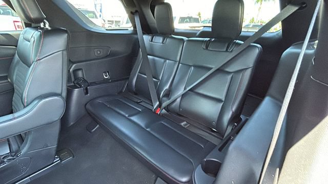 Certified 2025 Ford Explorer ST-Line w/ Premium Package RWD image 17