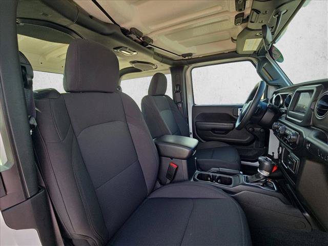 Used 2023 Jeep Wrangler Sport AWD/4WD image 18