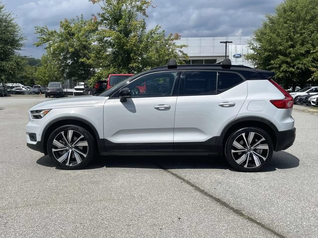 Used 2022 Volvo XC40 P8 Recharge Ultimate AWD/4WD image 2