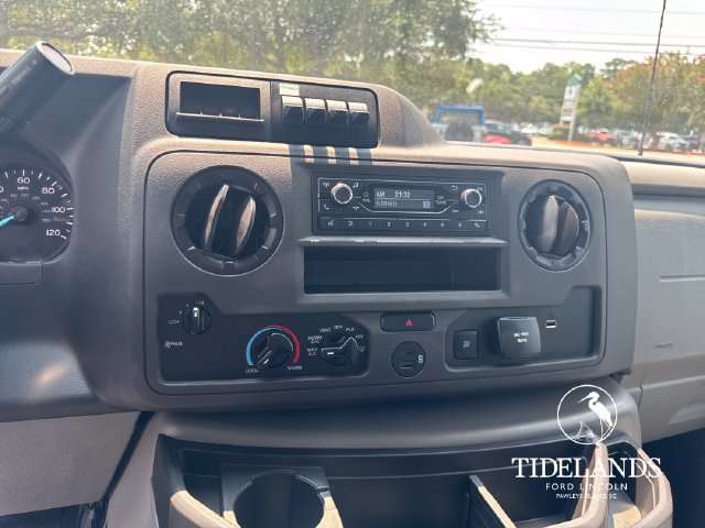 Certified 2024 Ford E-350 and Econoline 350 Super Duty w/ Power Windows & Locks Group RWD image 25