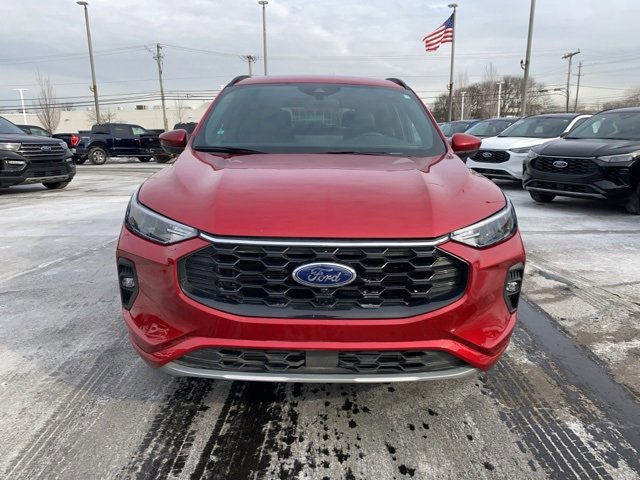 Certified 2023 Ford Escape ST-Line Select w/ Tech Pack #2 image 8