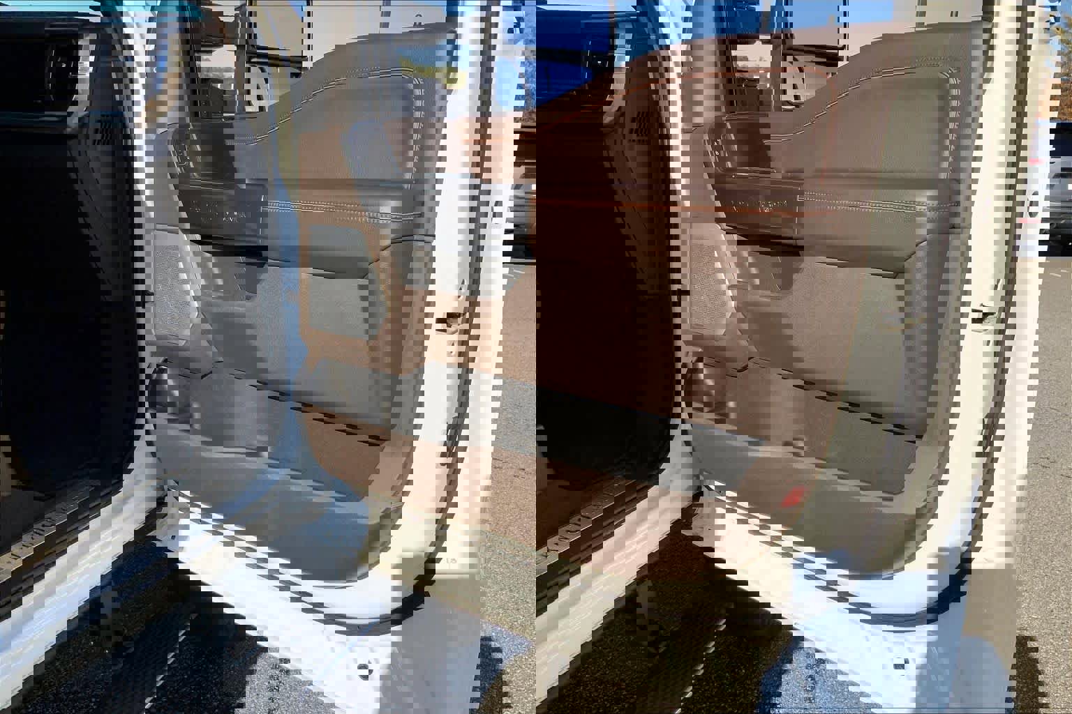 Certified 2023 Ford F350 King Ranch w/ Chrome Package image 21