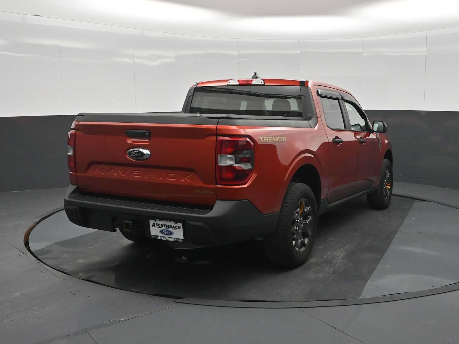 Certified 2024 Ford Maverick Tremor w/ Tremor Off-Road Package AWD/4WD image 7