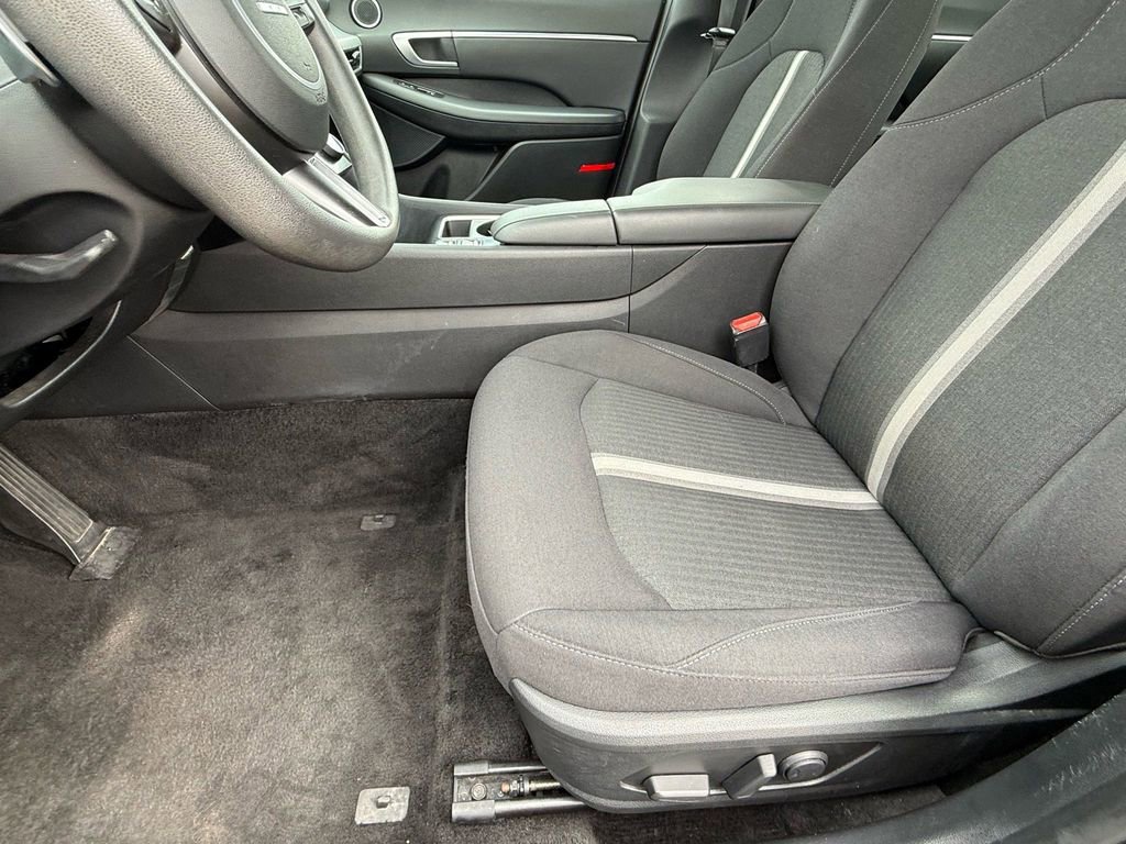 Used 2024 Hyundai Sonata SEL image 15