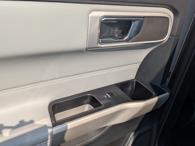 Certified 2022 Ford Explorer XLT w/ Equipment Group 202A image 28