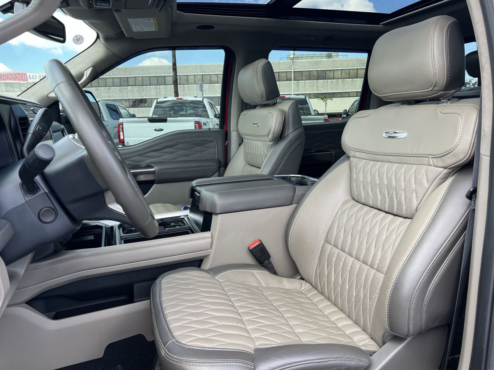 Certified 2026 Ford F450 Platinum w/ Platinum Plus Package AWD/4WD image 13
