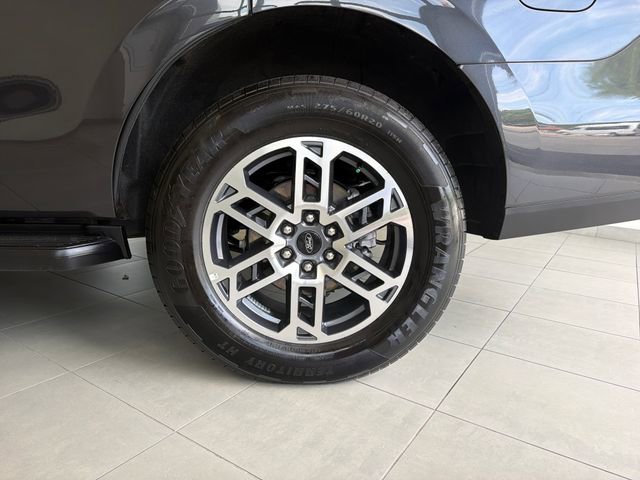 Certified 2025 Ford Expedition Active RWD image 29