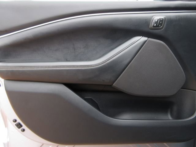 Certified 2022 Ford Mustang Mach-E Select w/ Comfort/Technology Package image 11