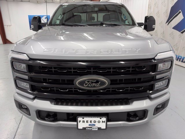 Certified 2024 Ford F350 Lariat w/ Lariat Ultimate Package AWD/4WD image 3