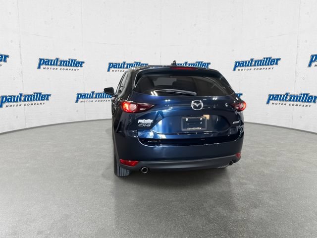 Used 2018 MAZDA CX-5 Touring w/ Preferred Equipment Package FWD image 9