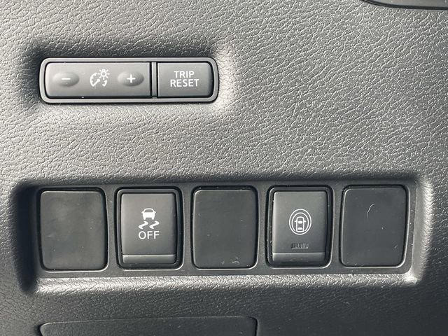 Used 2020 Nissan Murano SV FWD image 13