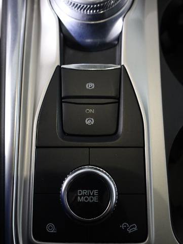 Certified 2022 Ford Explorer Limited w/ Equipment Group 301A AWD/4WD image 19