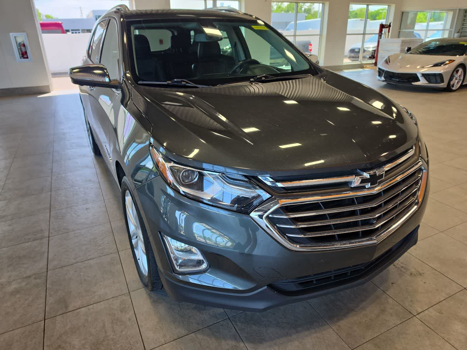Used 2020 Chevrolet Equinox Premier AWD/4WD image 4
