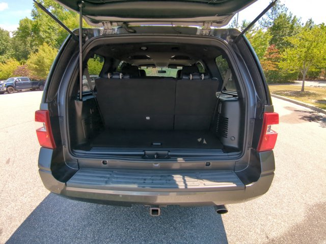 Certified 2017 Ford Expedition XLT w/ Equipment Group 202A AWD/4WD image 25