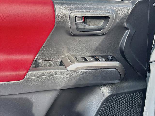 Used 2023 Toyota Tacoma SR5 w/ Technology Package RWD image 18