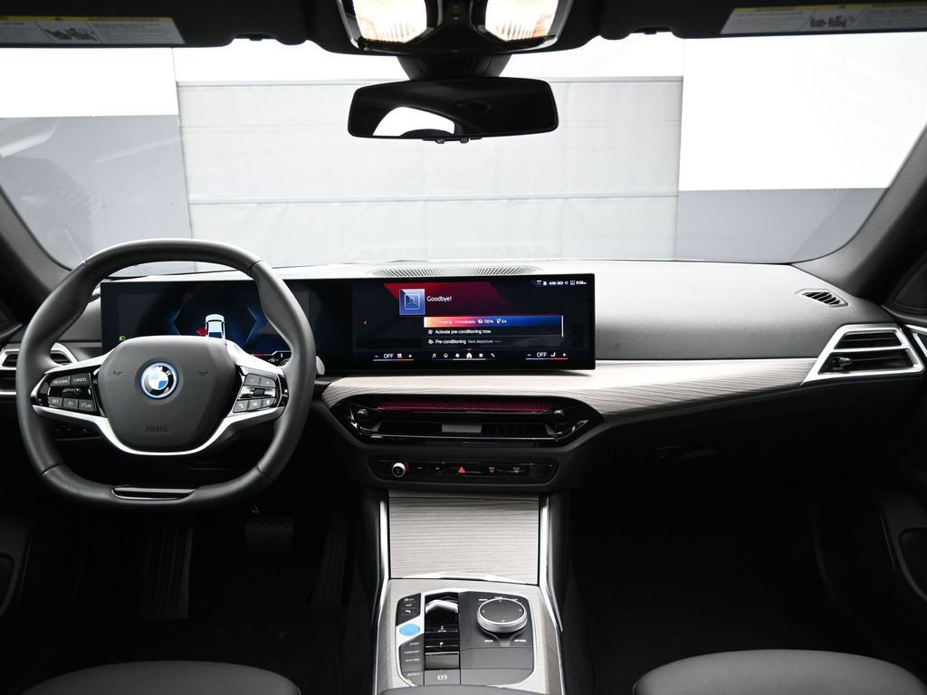 Used 2025 BMW i4 eDrive40 image 51