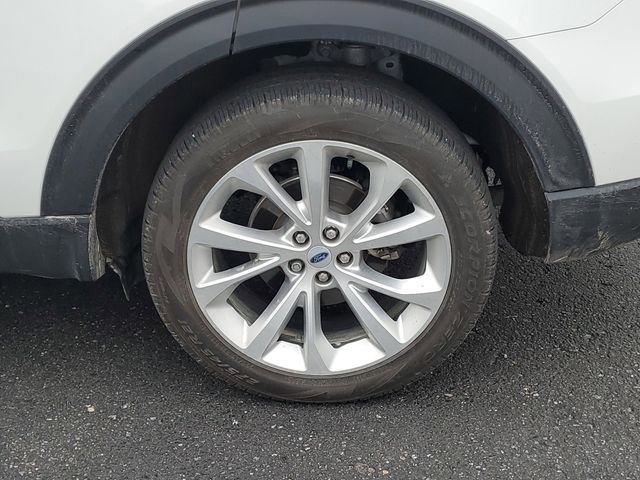 Certified 2023 Ford Explorer Platinum w/ Technology Package image 35